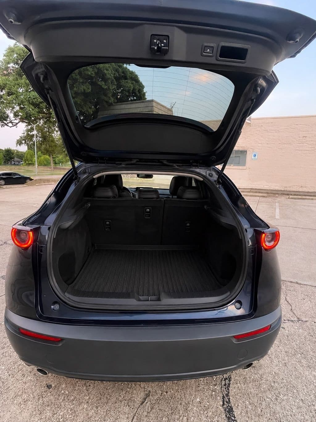 large car